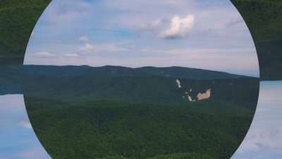 Over The Mountains 08